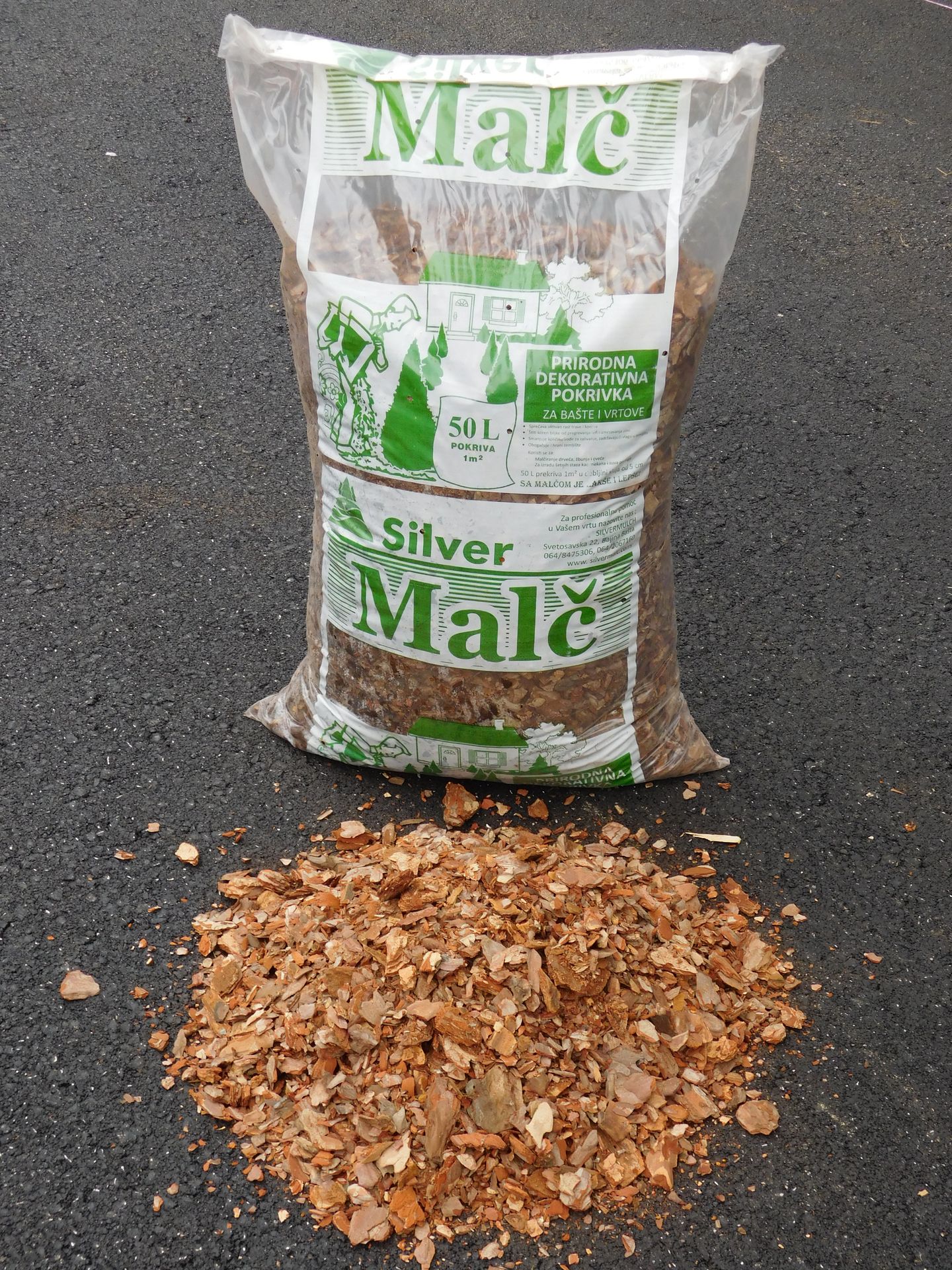 Sitni malč od borove kore