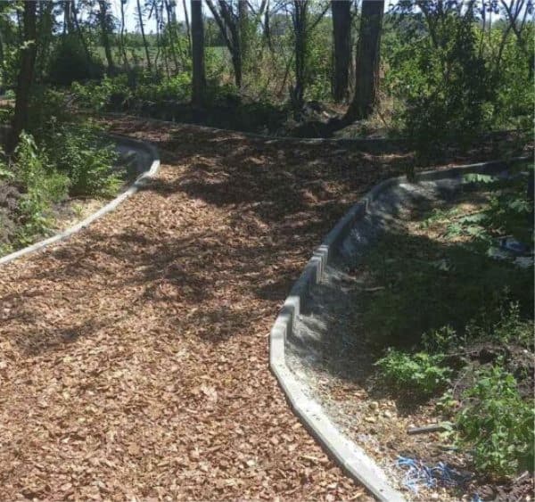 Trim staza u Plandištu